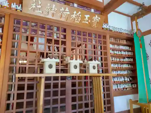 宝登山神社の末社・摂社