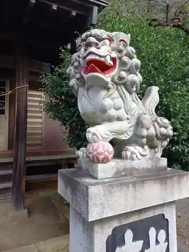 八幡神社の狛犬