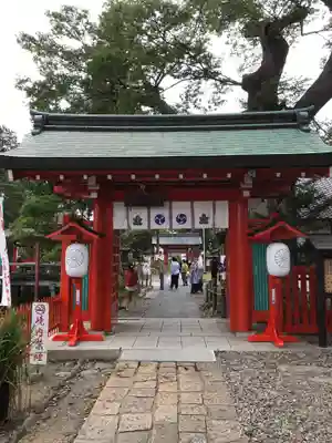生島足島神社の山門・神門