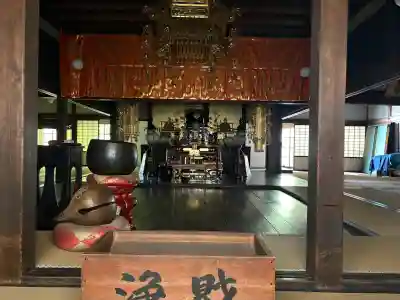 長久寺の{uncategorized: "未分類", other: "その他", undefined: "問題あり", building: "その他建物", grave: "お墓", sacred_gate: "鳥居", guardian: "狛犬", statue: "像", buddha: "仏像", history: "歴史", nature: "自然", garden: "庭園", animal: "動物", pagoda: "塔", temizu: "手水舎", mountain_gate: "山門・神門", sanctuary: "本殿・本堂", subordinate: "末社・摂社", art: "芸術", scenery: "景色", jizo: "地蔵", ema: "絵馬", goshuin: "御朱印", omikuji: "おみくじ", items: "授与品その他", amulet: "お守り", goshuincho: "御朱印帳", eats: "食事", festival: "お祭り", votive_dance: "神楽", shichigosan: "七五三参", wedding: "結婚式", experience: "体験その他", initially: "初詣", around: "周辺", anti_infection: "感染症対策"}