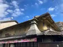 西之坊の建物その他