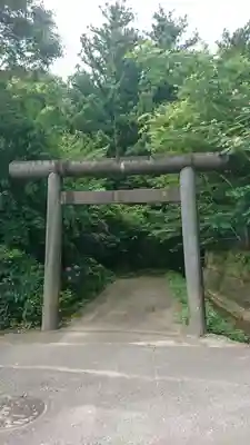 八幡神社の鳥居