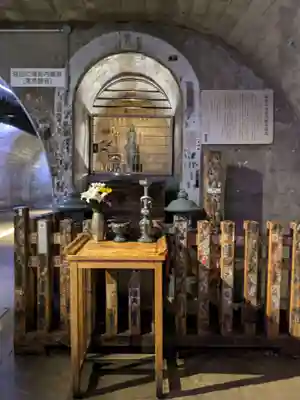 月居観音堂（月居山光明寺観音堂）のその他建物