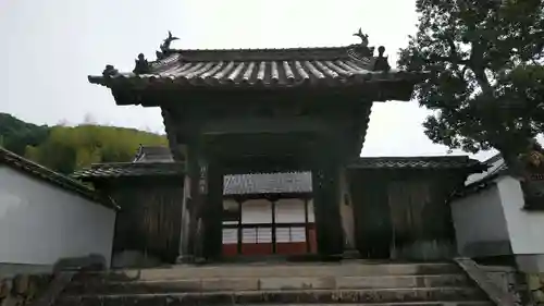 頼久寺の山門