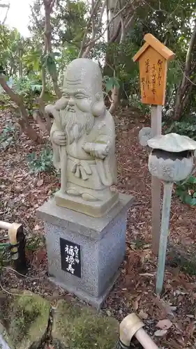 高蔵寺の像