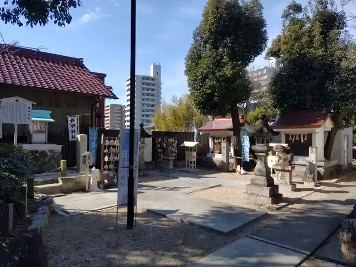 猪子石神明社(神月町)の末社・摂社