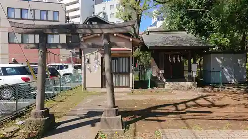 九頭龍神社の鳥居