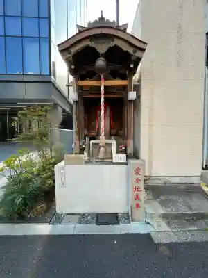 愛全地蔵尊の{uncategorized: "未分類", other: "その他", undefined: "問題あり", building: "その他建物", grave: "お墓", sacred_gate: "鳥居", guardian: "狛犬", statue: "像", buddha: "仏像", history: "歴史", nature: "自然", garden: "庭園", animal: "動物", pagoda: "塔", temizu: "手水舎", mountain_gate: "山門・神門", sanctuary: "本殿・本堂", subordinate: "末社・摂社", art: "芸術", scenery: "景色", jizo: "地蔵", ema: "絵馬", goshuin: "御朱印", omikuji: "おみくじ", items: "授与品その他", amulet: "お守り", goshuincho: "御朱印帳", eats: "食事", festival: "お祭り", votive_dance: "神楽", shichigosan: "七五三参", wedding: "結婚式", experience: "体験その他", initially: "初詣", around: "周辺", anti_infection: "感染症対策"}
