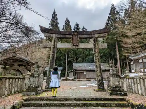 若宮八幡神社の鳥居