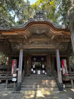 豊川閣 妙厳寺の{uncategorized: "未分類", other: "その他", undefined: "問題あり", building: "その他建物", grave: "お墓", sacred_gate: "鳥居", guardian: "狛犬", statue: "像", buddha: "仏像", history: "歴史", nature: "自然", garden: "庭園", animal: "動物", pagoda: "塔", temizu: "手水舎", mountain_gate: "山門・神門", sanctuary: "本殿・本堂", subordinate: "末社・摂社", art: "芸術", scenery: "景色", jizo: "地蔵", ema: "絵馬", goshuin: "御朱印", omikuji: "おみくじ", items: "授与品その他", amulet: "お守り", goshuincho: "御朱印帳", eats: "食事", festival: "お祭り", votive_dance: "神楽", shichigosan: "七五三参", wedding: "結婚式", experience: "体験その他", initially: "初詣", around: "周辺", anti_infection: "感染症対策"}