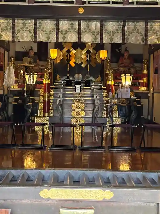 須賀神社の本殿・本堂