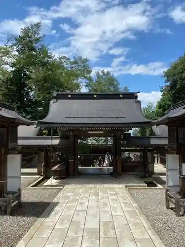 伊奈波神社の山門・神門