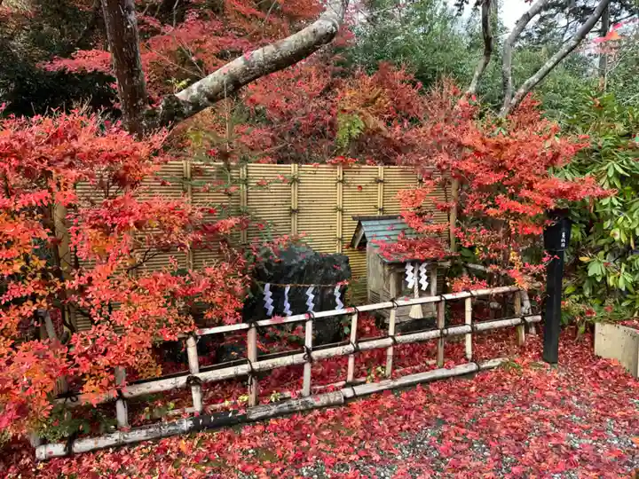 鍬山神社の末社・摂社