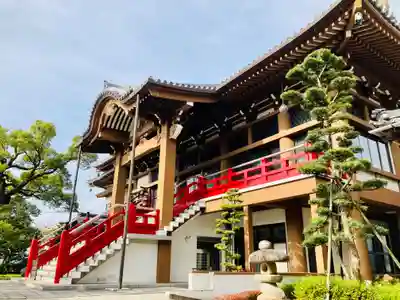 味鏡山 護國院の本殿・本堂