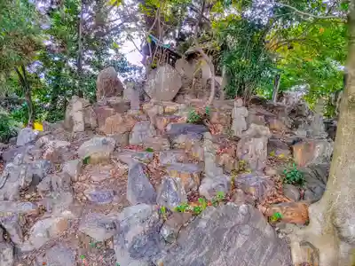 神明社(丹陽町九日市場)の末社・摂社