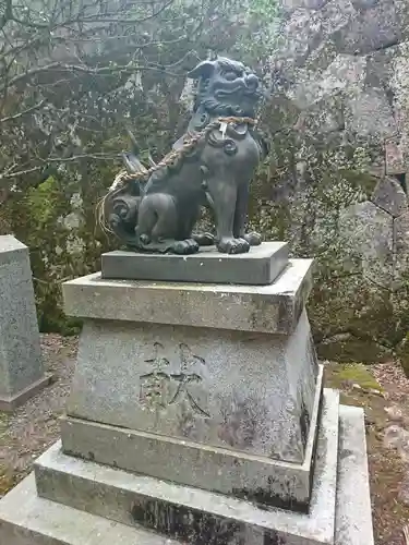 飛騨東照宮の狛犬