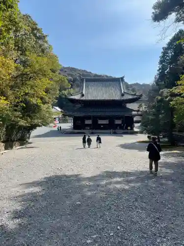 雲龍院の{uncategorized: "未分類", other: "その他", undefined: "問題あり", building: "その他建物", grave: "お墓", sacred_gate: "鳥居", guardian: "狛犬", statue: "像", buddha: "仏像", history: "歴史", nature: "自然", garden: "庭園", animal: "動物", pagoda: "塔", temizu: "手水舎", mountain_gate: "山門・神門", sanctuary: "本殿・本堂", subordinate: "末社・摂社", art: "芸術", scenery: "景色", jizo: "地蔵", ema: "絵馬", goshuin: "御朱印", omikuji: "おみくじ", items: "授与品その他", amulet: "お守り", goshuincho: "御朱印帳", eats: "食事", festival: "お祭り", votive_dance: "神楽", shichigosan: "七五三参", wedding: "結婚式", experience: "体験その他", initially: "初詣", around: "周辺", anti_infection: "感染症対策"}