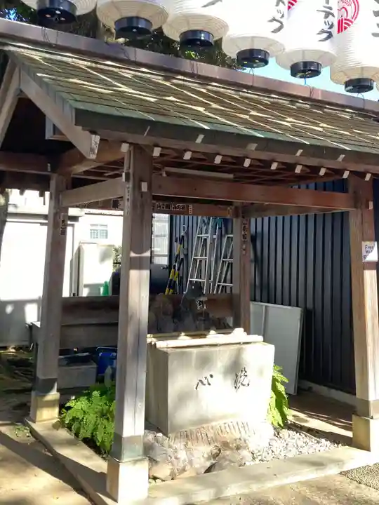 須賀神社の手水舎