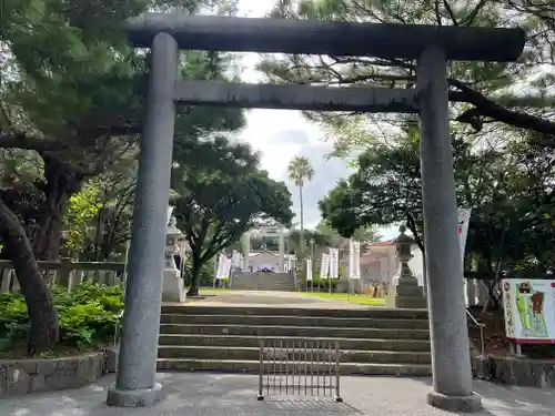 沖縄県護国神社の鳥居