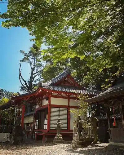 柏原八幡宮の末社