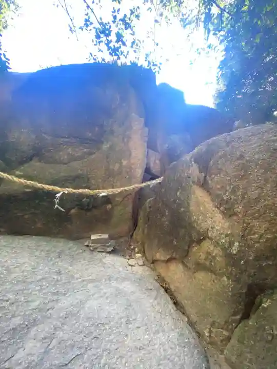 越木岩神社(兵庫県)