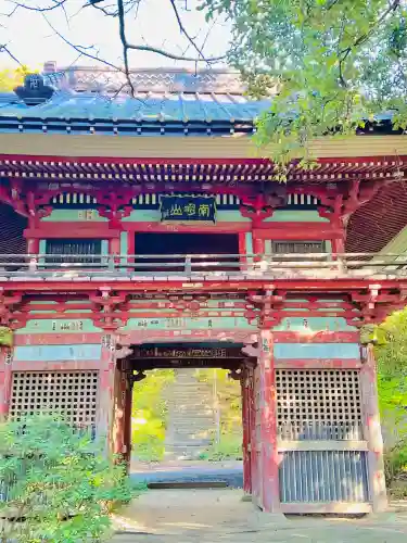清滝寺の{uncategorized: "未分類", other: "その他", undefined: "問題あり", building: "その他建物", grave: "お墓", sacred_gate: "鳥居", guardian: "狛犬", statue: "像", buddha: "仏像", history: "歴史", nature: "自然", garden: "庭園", animal: "動物", pagoda: "塔", temizu: "手水舎", mountain_gate: "山門・神門", sanctuary: "本殿・本堂", subordinate: "末社・摂社", art: "芸術", scenery: "景色", jizo: "地蔵", ema: "絵馬", goshuin: "御朱印", omikuji: "おみくじ", items: "授与品その他", amulet: "お守り", goshuincho: "御朱印帳", eats: "食事", festival: "お祭り", votive_dance: "神楽", shichigosan: "七五三参", wedding: "結婚式", experience: "体験その他", initially: "初詣", around: "周辺", anti_infection: "感染症対策"}