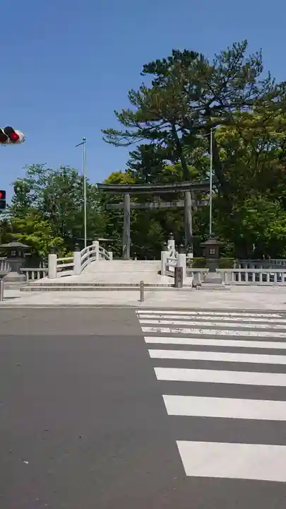 寒川神社の鳥居