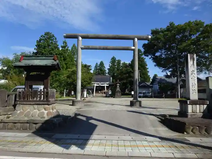出雲神社の鳥居