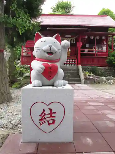 鹿角八坂神社の狛犬