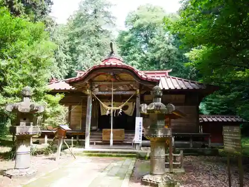 那須神社の本殿