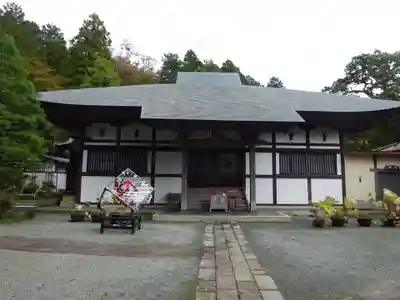長安寺の本殿・本堂