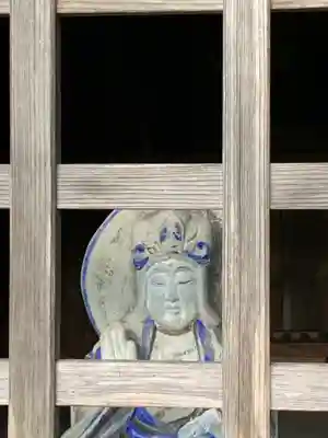 堂の下の岩観音(栃木県)