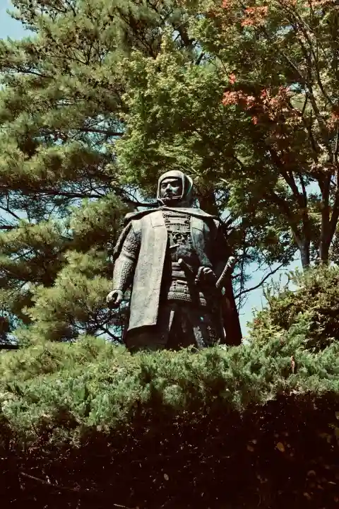 春日山神社(新潟県)