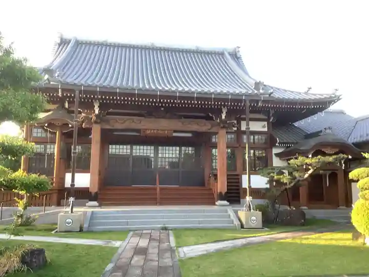 本光寺の本殿・本堂