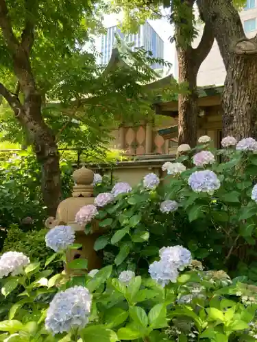 坐摩神社の庭園