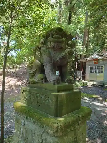 塙田八幡宮の狛犬