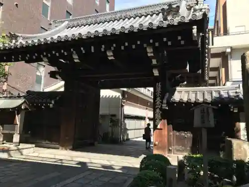 本能寺の山門・神門