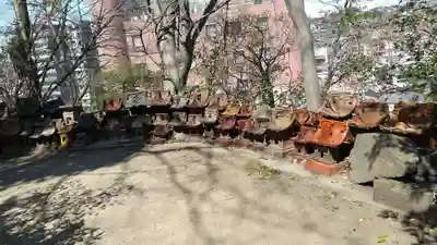 祓ケ崎稲荷神社の末社・摂社