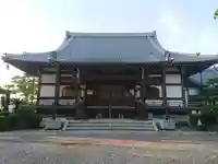 宝生寺の本殿・本堂