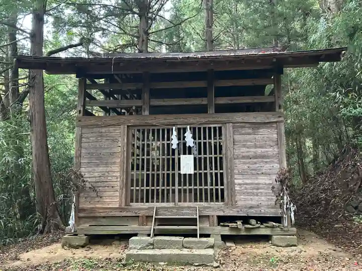 御射山三社護符社(長野県)