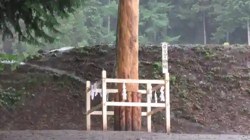 諏訪大社上社前宮のその他建物