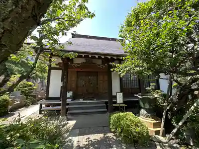 光照寺の本殿・本堂