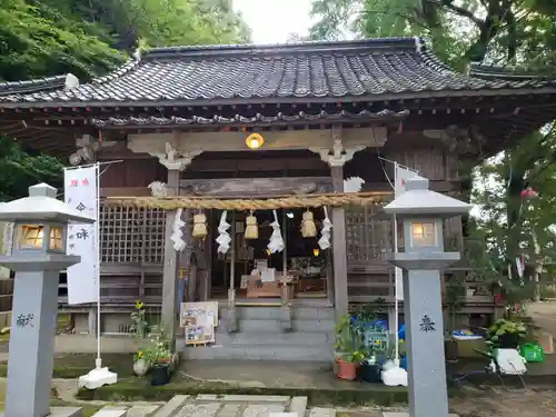 高祖神社の本殿