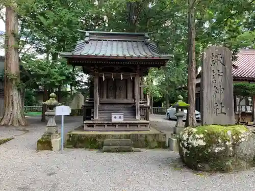 淺間神社（忍野八海）の末社・摂社