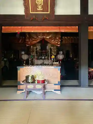 長久寺の{uncategorized: "未分類", other: "その他", undefined: "問題あり", building: "その他建物", grave: "お墓", sacred_gate: "鳥居", guardian: "狛犬", statue: "像", buddha: "仏像", history: "歴史", nature: "自然", garden: "庭園", animal: "動物", pagoda: "塔", temizu: "手水舎", mountain_gate: "山門・神門", sanctuary: "本殿・本堂", subordinate: "末社・摂社", art: "芸術", scenery: "景色", jizo: "地蔵", ema: "絵馬", goshuin: "御朱印", omikuji: "おみくじ", items: "授与品その他", amulet: "お守り", goshuincho: "御朱印帳", eats: "食事", festival: "お祭り", votive_dance: "神楽", shichigosan: "七五三参", wedding: "結婚式", experience: "体験その他", initially: "初詣", around: "周辺", anti_infection: "感染症対策"}