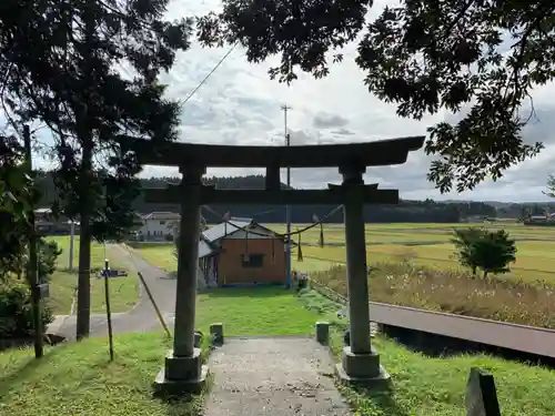 高谷神社の鳥居