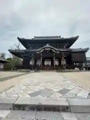 本山専修寺の本殿