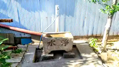 榎白龍大神の手水舎