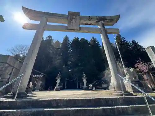 太歳神社の{uncategorized: "未分類", other: "その他", undefined: "問題あり", building: "その他建物", grave: "お墓", sacred_gate: "鳥居", guardian: "狛犬", statue: "像", buddha: "仏像", history: "歴史", nature: "自然", garden: "庭園", animal: "動物", pagoda: "塔", temizu: "手水舎", mountain_gate: "山門・神門", sanctuary: "本殿・本堂", subordinate: "末社・摂社", art: "芸術", scenery: "景色", jizo: "地蔵", ema: "絵馬", goshuin: "御朱印", omikuji: "おみくじ", items: "授与品その他", amulet: "お守り", goshuincho: "御朱印帳", eats: "食事", festival: "お祭り", votive_dance: "神楽", shichigosan: "七五三参", wedding: "結婚式", experience: "体験その他", initially: "初詣", around: "周辺", anti_infection: "感染症対策"}