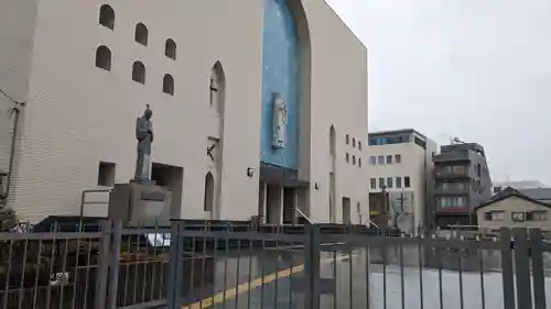 出世地蔵尊の周辺